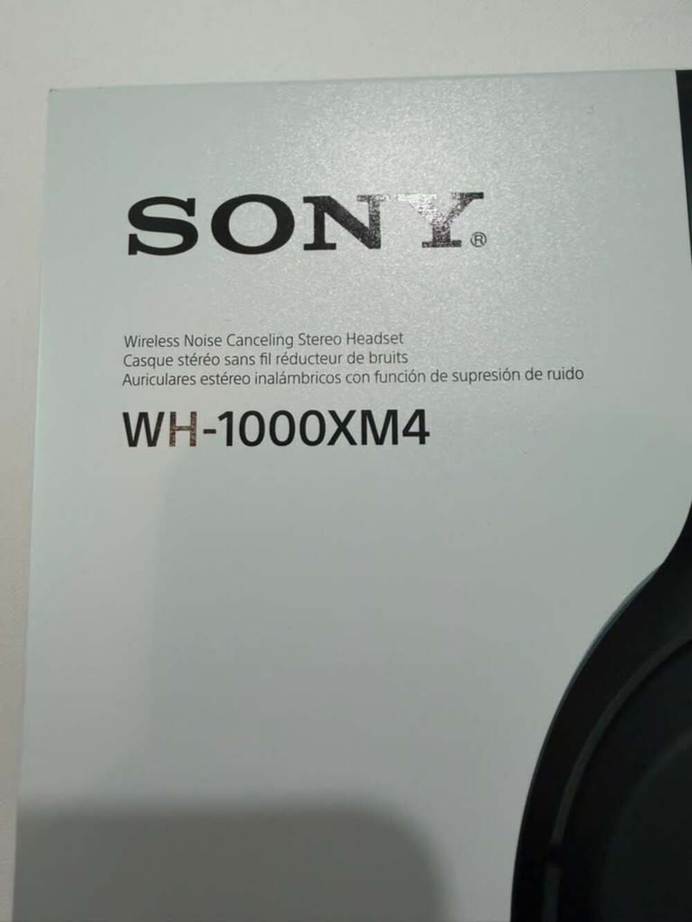 Sony WH-1000XM4 Wireless Noise Canceling Over-Ear Headphones - Picture 3 of 7